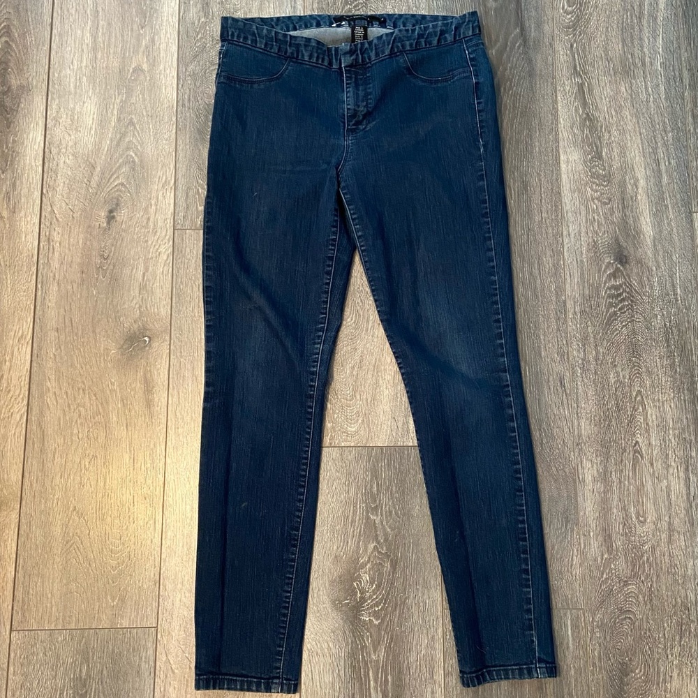 4/$25 🔥 Calvin Klein Blue Jeans